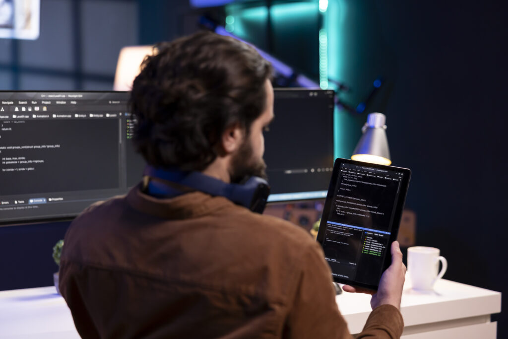 Por que investir em um programador de Python? Por que investir em um programador de Python?