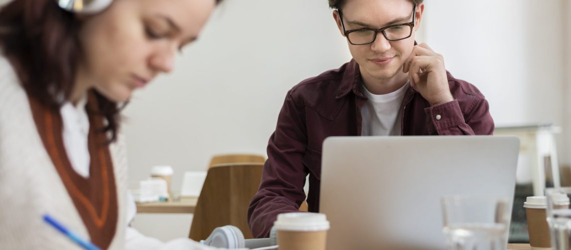 Como Iniciar na Carreira de Programação: Dicas Práticas