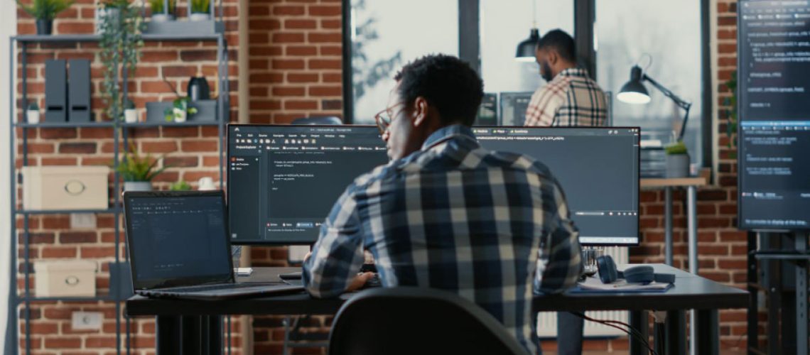 Integração de Sistemas Legados: o Caminho para a Inovação e a Eficiência nas Empresas Modernas